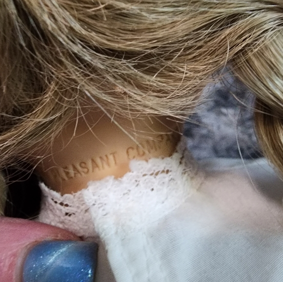 American Girl doll and accessories - Picture 3 of 11